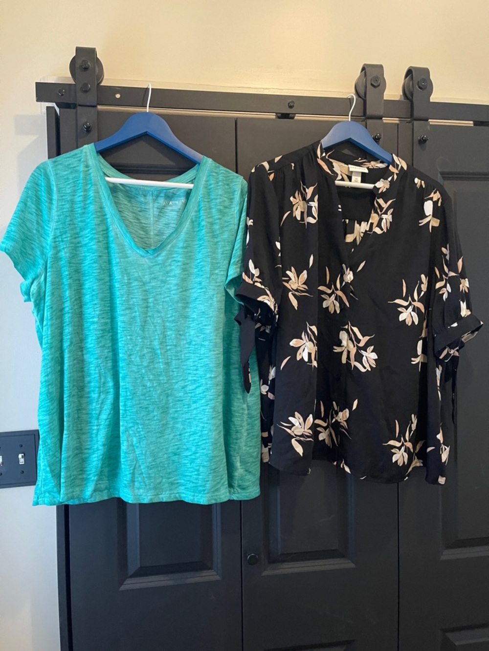 Ava & Viv Black Blouse with Cream Floral Print